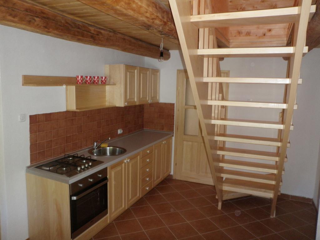 Holiday Home Rizvan City Brusane Bagian luar foto
