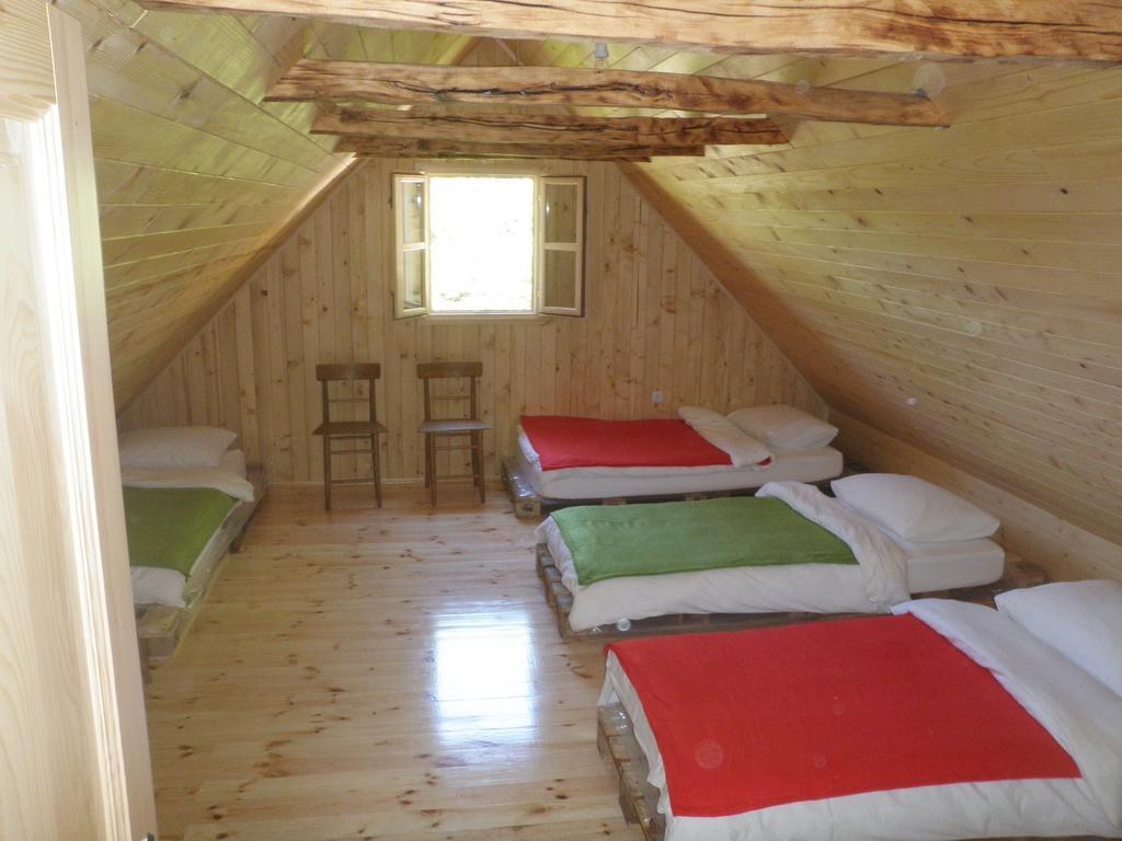Holiday Home Rizvan City Brusane Bagian luar foto